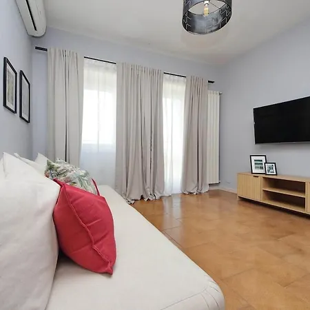 Apartment Ostiense Station Penthouse