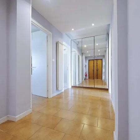 Ostiense Station Penthouse * Rome