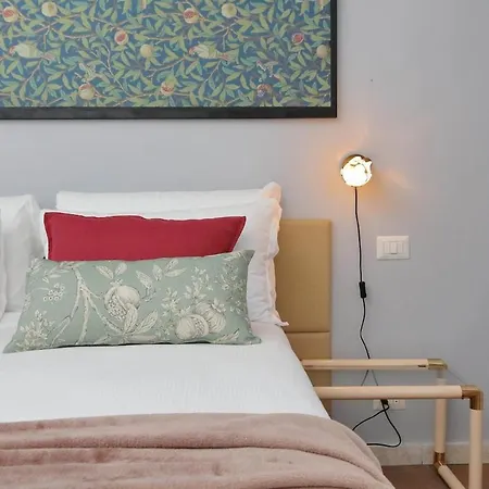 Ostiense Station Penthouse *
